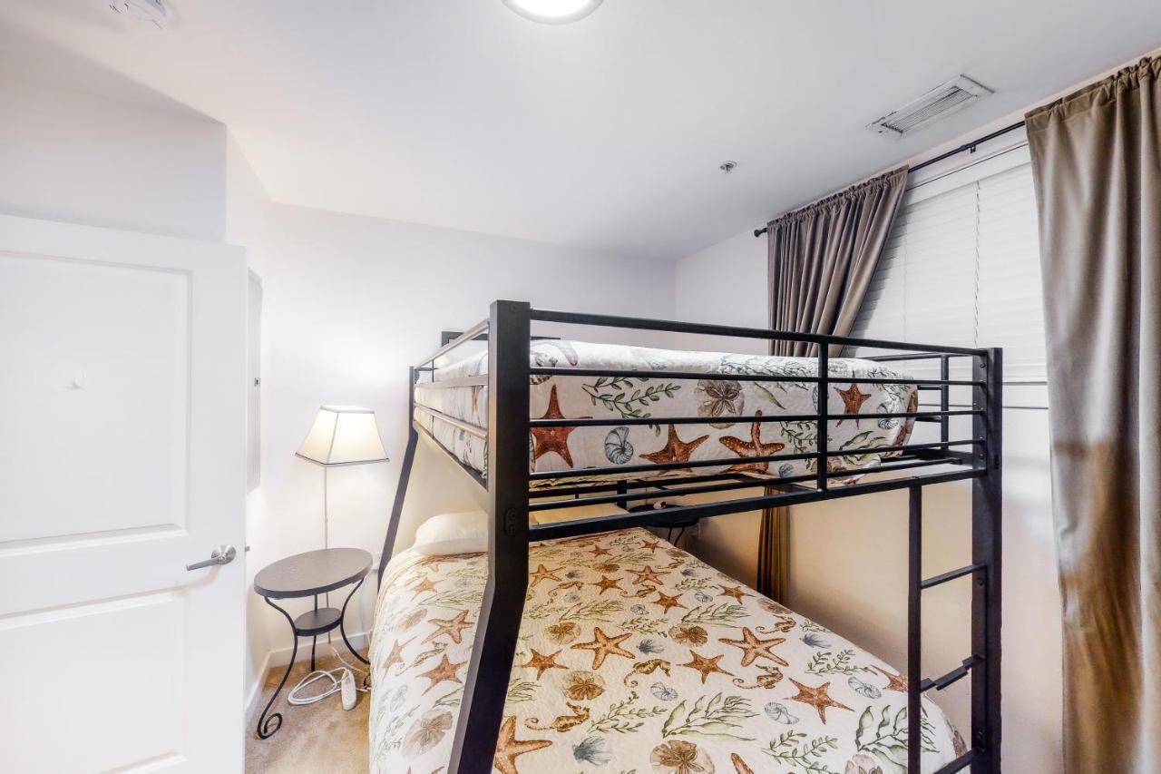 The Sanctuary - Beach Escape 328B Вирджиния-Бич Экстерьер фото